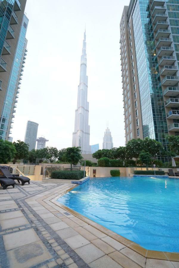 Elite Royal Apartment - Full Burj Khalifa & Fountain View - Crystal Дубай Екстериор снимка