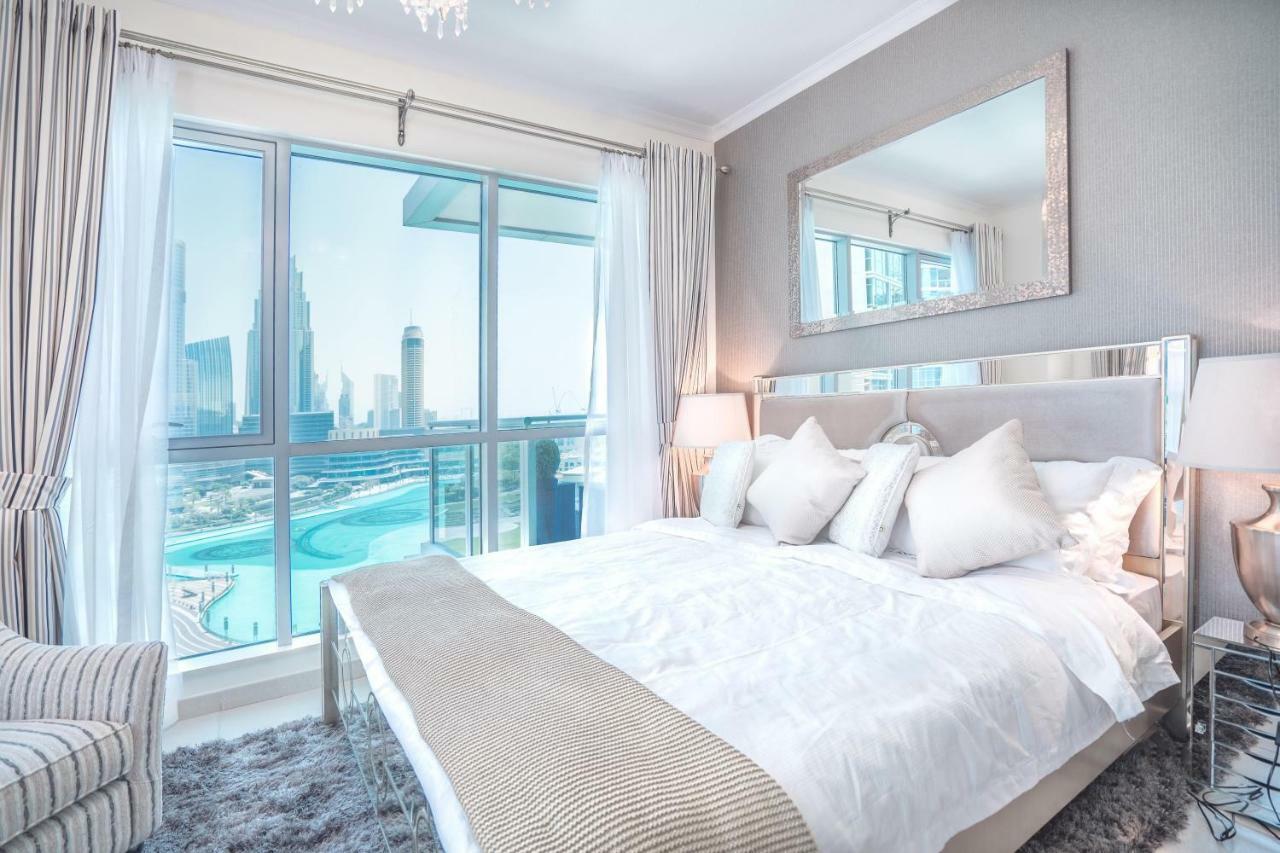 Elite Royal Apartment - Full Burj Khalifa & Fountain View - Crystal Дубай Екстериор снимка