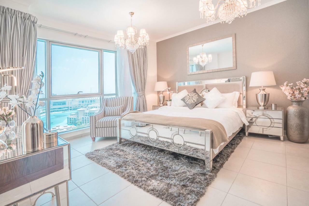 Elite Royal Apartment - Full Burj Khalifa & Fountain View - Crystal Дубай Екстериор снимка